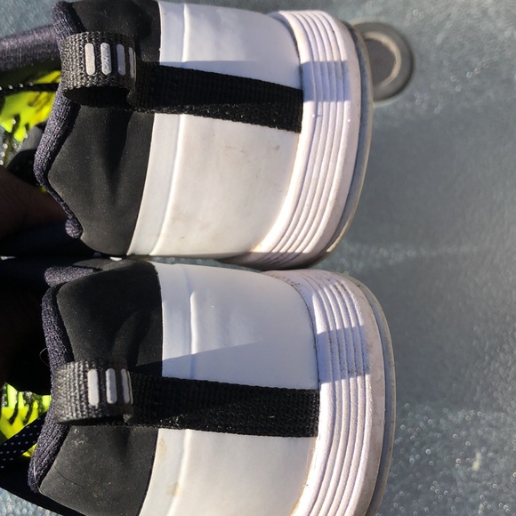 Nike Metcon 1 Volt Platinum - Picture 15 of 15